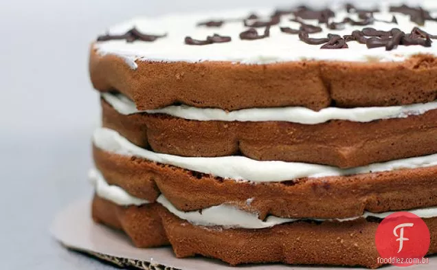 Bolo de Chocolate mais leve que o ar