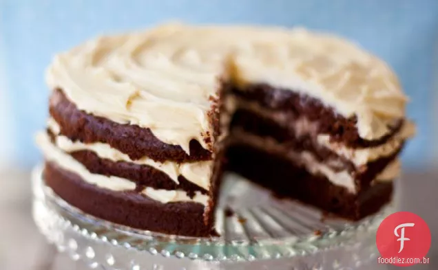 Meu Bolo De Chocolate Final Com Um Queijo Creme De Chocolate Branco