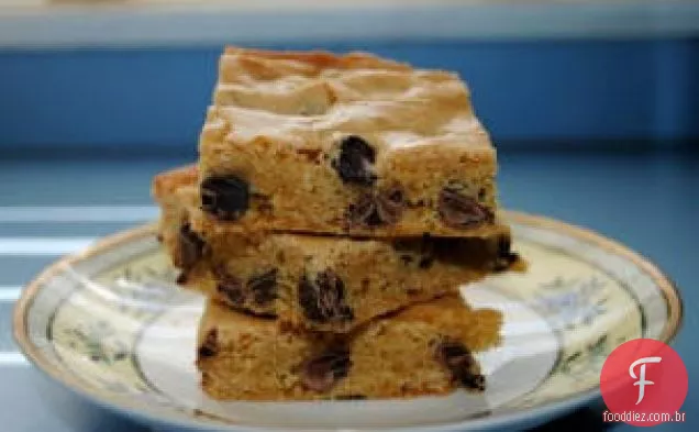 Chocolate Chip Cookie Cake
