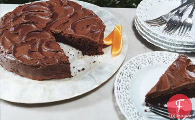 Bolo de Chocolate com cobertura de chocolate-laranja