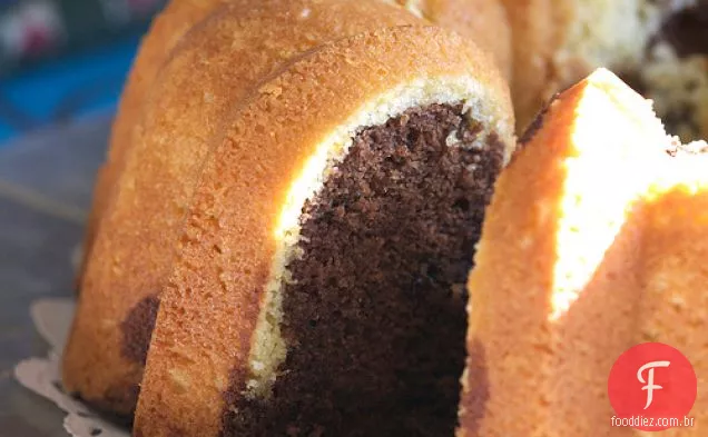 Bolo Bundt Laranja Chocolate
