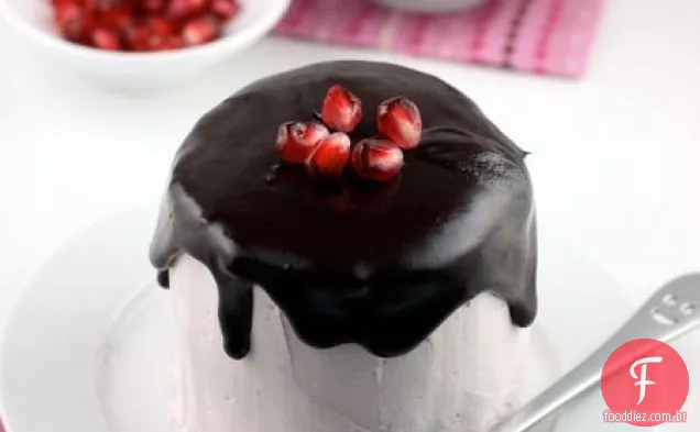 Bolo De Mousse De Chocolate De Romã