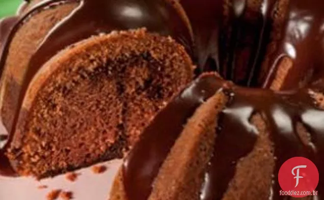 Bolo De Redemoinho De Chocolate Duplo