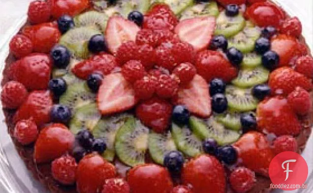 Pão De Ló De Chocolate Com Frutas Frescas