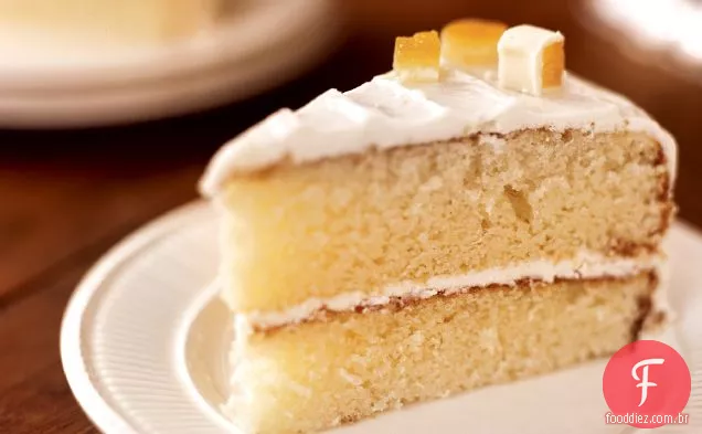 Bolo de Chocolate branco com recheio de marmelada de laranja