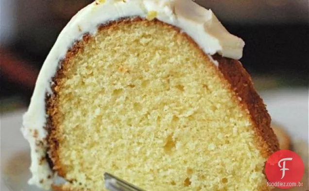 Bolo Bundt Eggnog Com Buttercream Eggnog