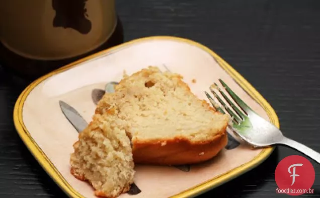 Bolo Bundt De Pêra E Iogurte