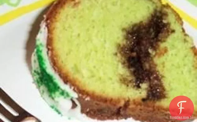 Pistache Nut Bundt Cake