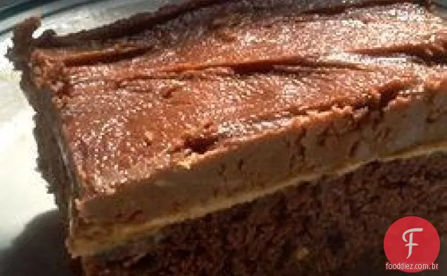 Bolo De Fudge De Manteiga De Amendoim
