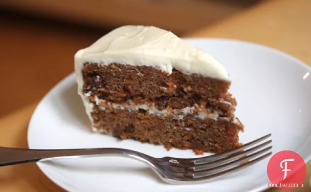 Bolo De Cenoura Com Cobertura De Cream Cheese