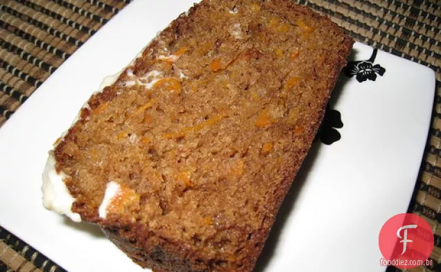 Bolo De Cenoura Com Cobertura De Queijo Creme De Bordo