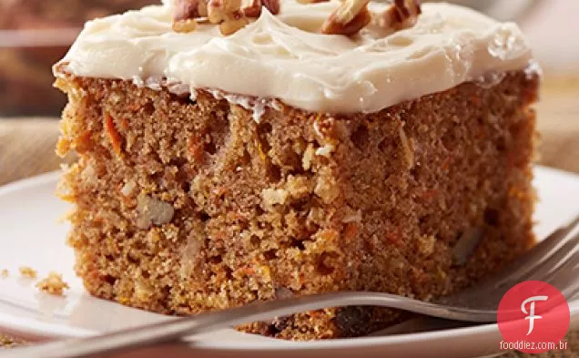 Bolo De Cenoura Caseiro Com Cobertura De Cream Cheese