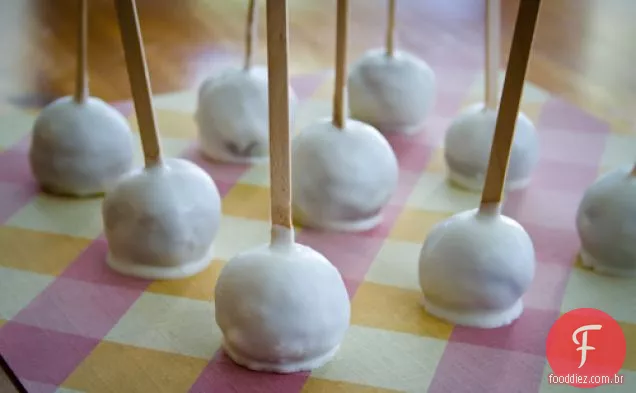 Bolo De Cenoura Pops