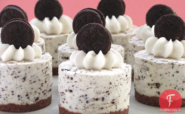 Biscoitos Oreo e creme Cheesecake sem assar