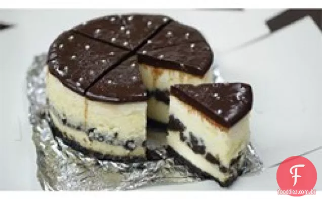 Chocolate Cookie Cheesecake