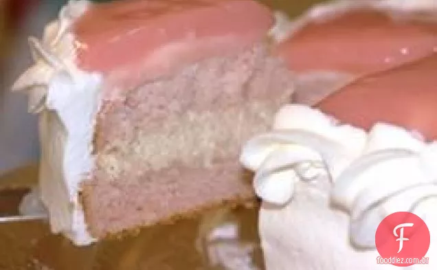 Bolo Chiffon Goiaba