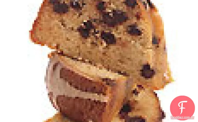 Açúcar mascavo e Chocolate Chip Pound Bolo Com Maple-Espresso Glaze