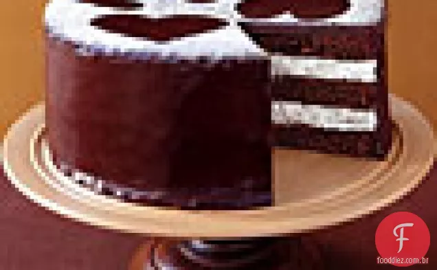 Bolo de camada de Chocolate Semisweet com recheio de Creme De Baunilha