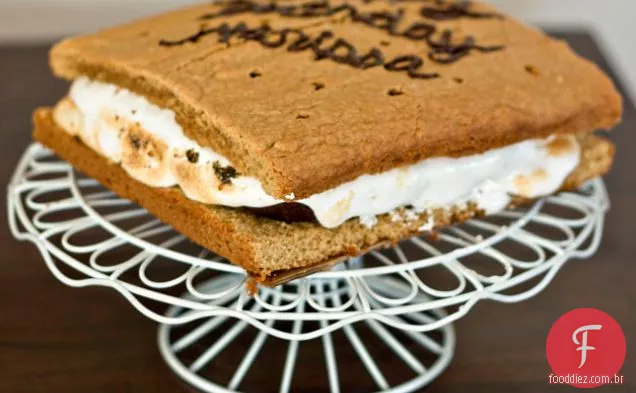 Bolo gigante s'mores