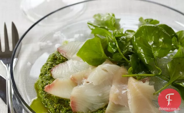 Crudo de pargo vermelho com Pesto de agrião