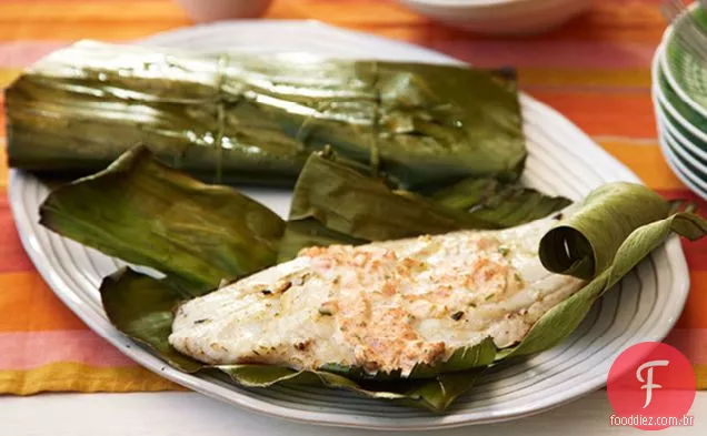 Pargo vermelho grelhado com molho de pimenta vermelha assada
