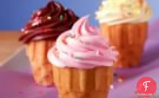 Cupcakes Do Cone Do Gelado Dos Sprinkles