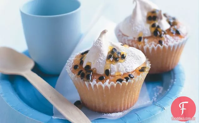 Pavlova Cupcakes