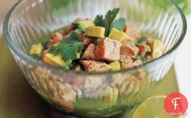 Salada De Ceviche Com Abacate, Coentro E Chile Verde