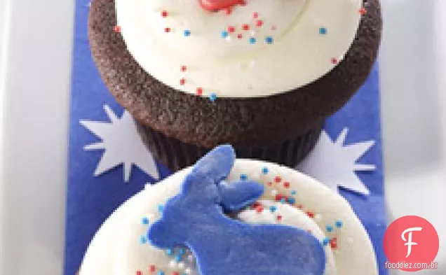 Cupcakes Do Dia Da Eleição De Chocolate E Baunilha
