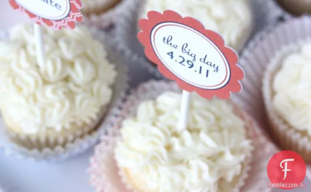 Cupcakes De Champanhe Com Recheio De Morango