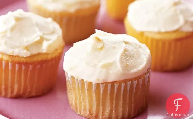 Marmelada de laranja-Cupcakes de ricota com cobertura de Creme De Manteiga de marmelada