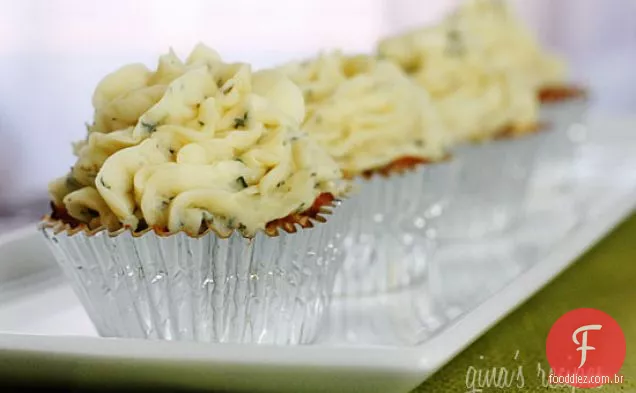 Cupcakes Magros Com Cobertura De Purê De Batata
