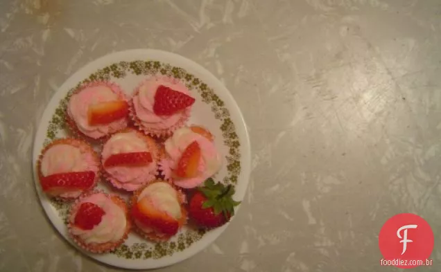 Mini Cupcakes De Morango