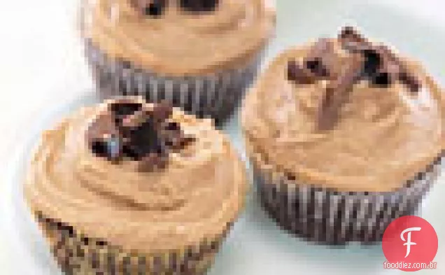 Brownie Cupcakes com cobertura de Manteiga De Amendoim