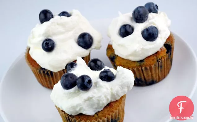 Blueberries E Creme Cupcakes