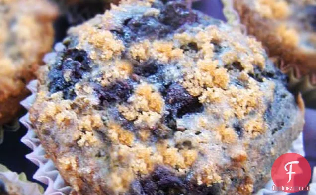 Blueberry Bolo Cupcakes