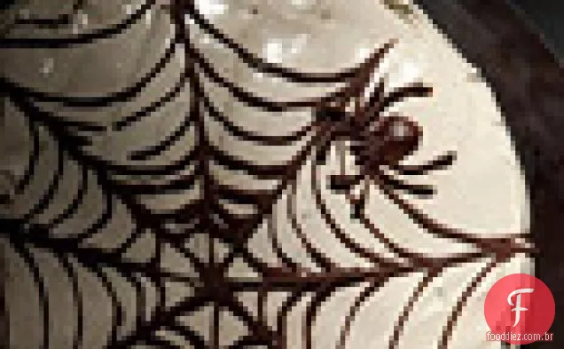 Bolo de comida do diabo com teia de Aranha De Chocolate