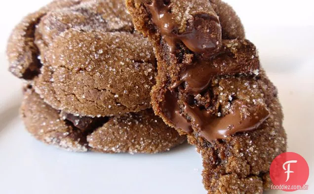 Biscoitos De Gengibre De Chocolate Em Borracha