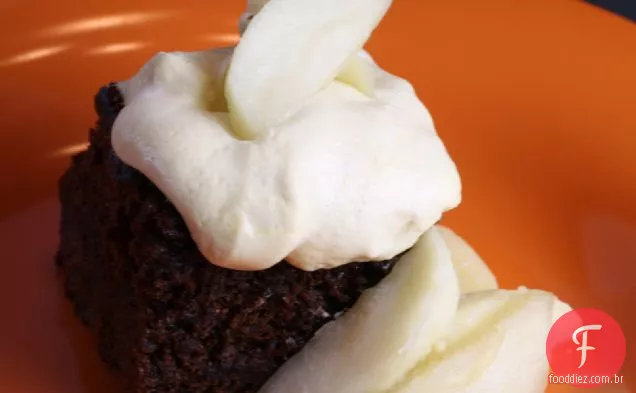 Pão De Gengibre Com Maçãs Quentes E Sabayon De Cidra