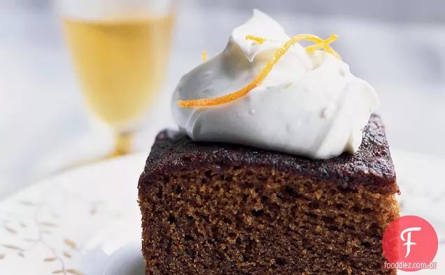 Melaço-bolo de gengibre com creme de Mascarpone
