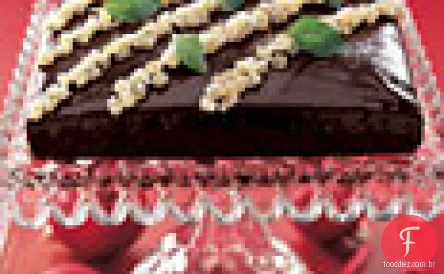 Bolo De Gengibre Coberto Com Chocolate