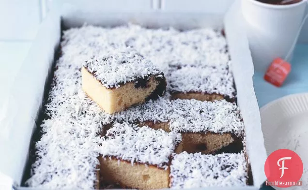 Lamington Slice