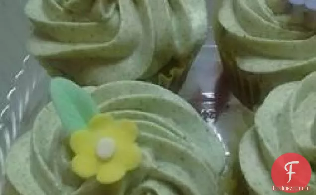 Bolo Da Camada Do Chá Verde