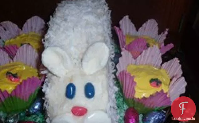 Bolo De Camada De Coco