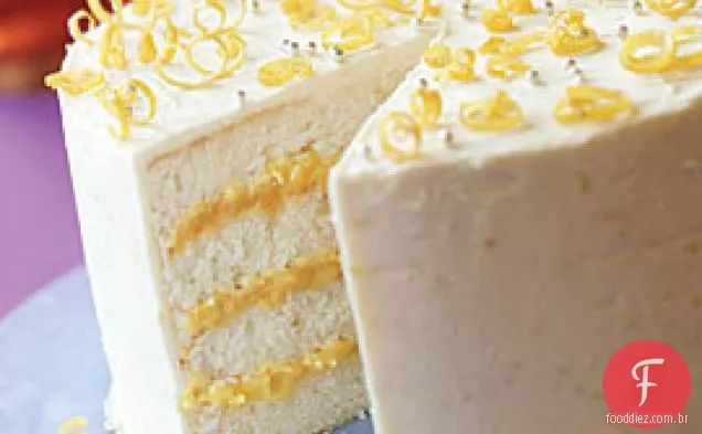 Bolo de camada tripla de limão