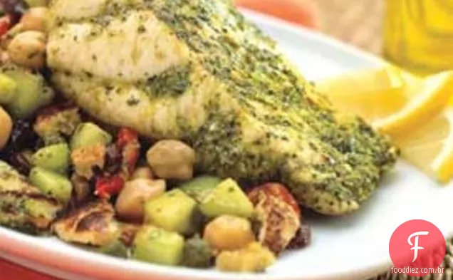 Esturjão marinado com salada marroquina de grão de bico