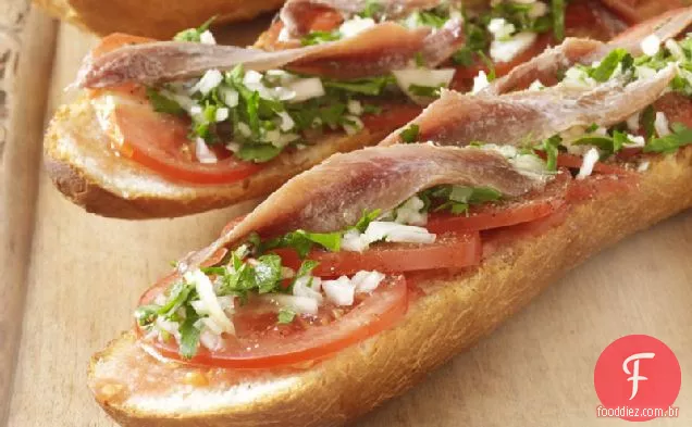Anchovas em torradas