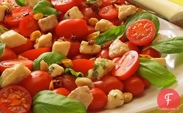 Espadarte Marinado E Salada De Tomate Com Alho Escaldante