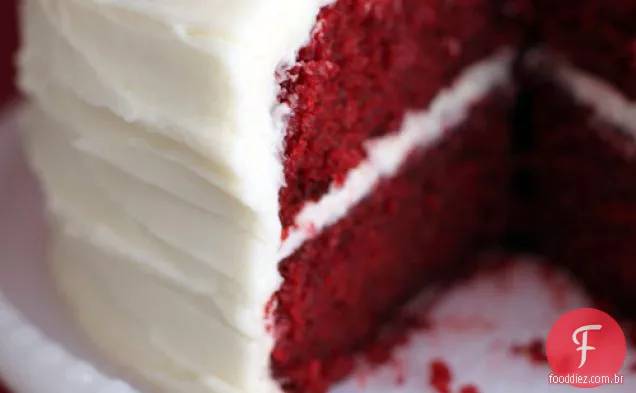 Bolo De Veludo Vermelho Com Cobertura De Cream Cheese