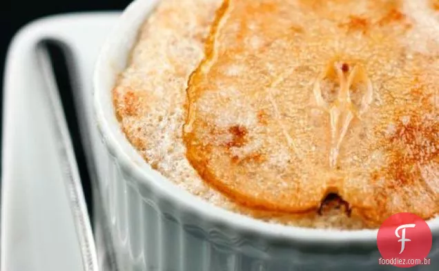 Taillevent Souffles de Pêra com bolachas de Pêra
